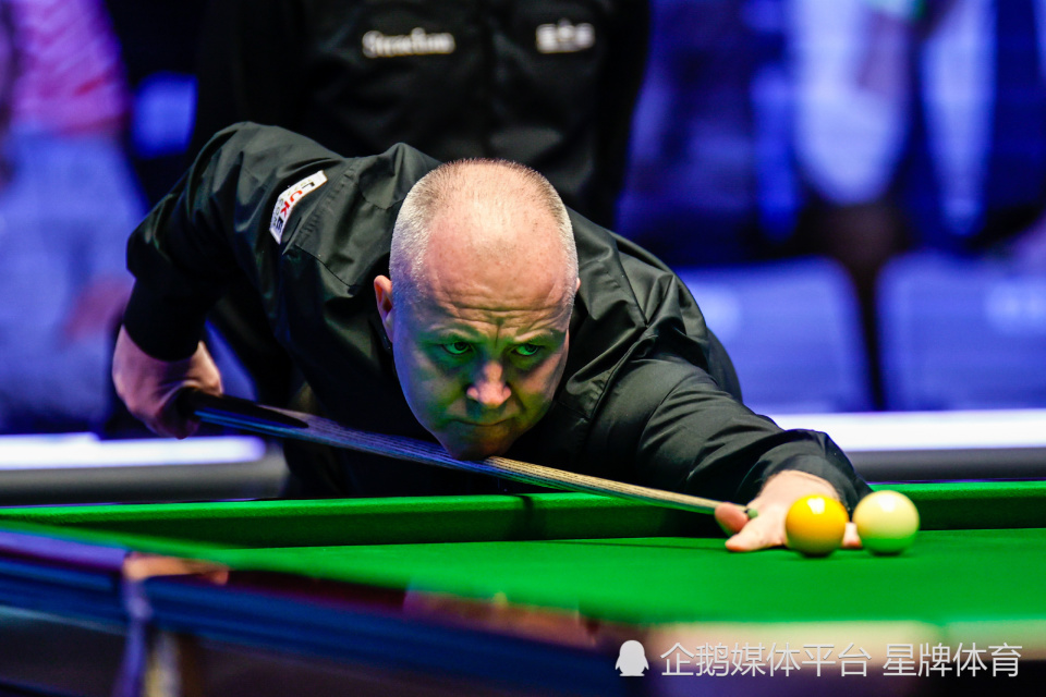 在商業化壓 在商業化壓