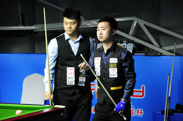 容感兴趣 容感兴趣